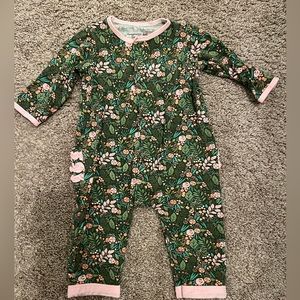 3-6 month magnetic me sleeper